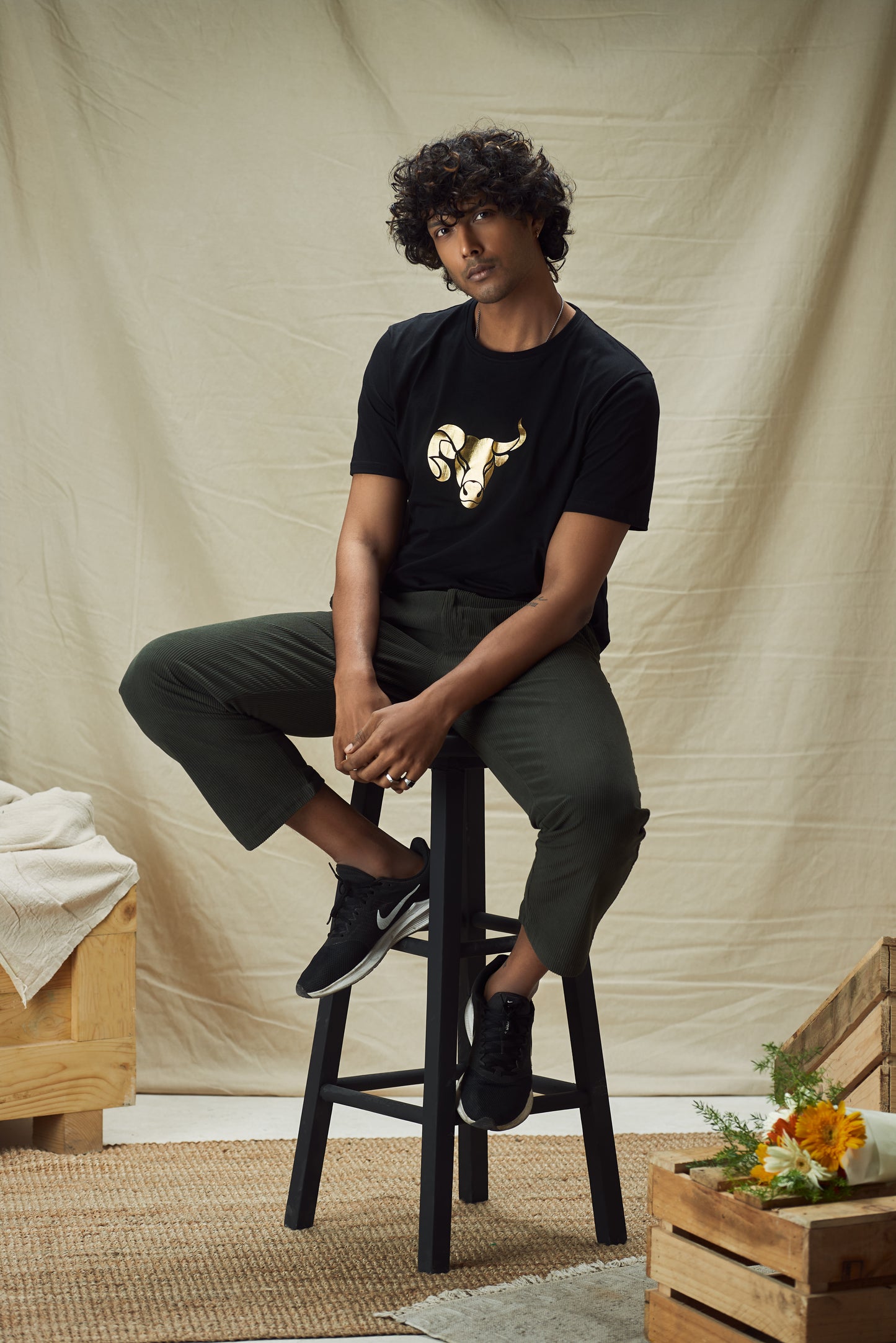 Gold Cusp Black Unisex | Salud