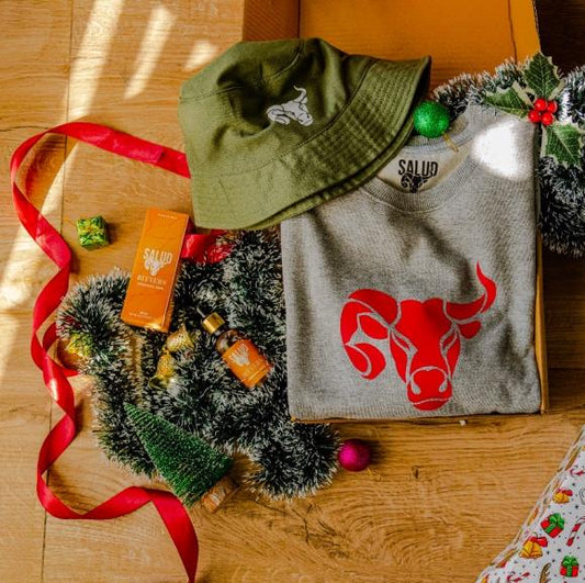 Salud Happy Holiday Hamper Set With Solid Tshirt Bucket Hat Coco Lust